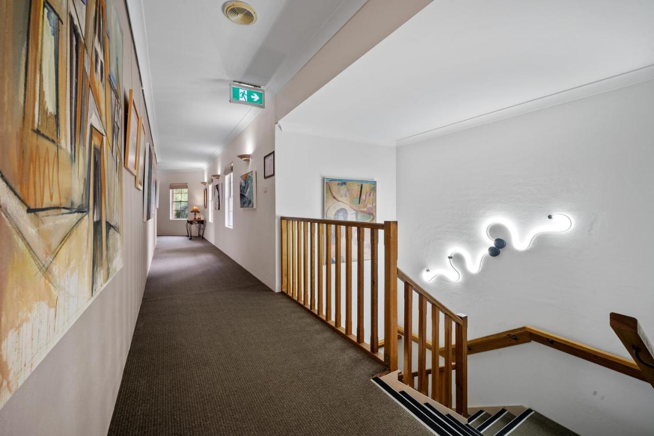 Oasis Inn Ulladulla - Welcoming Guests 18 Years And Older Exterior photo