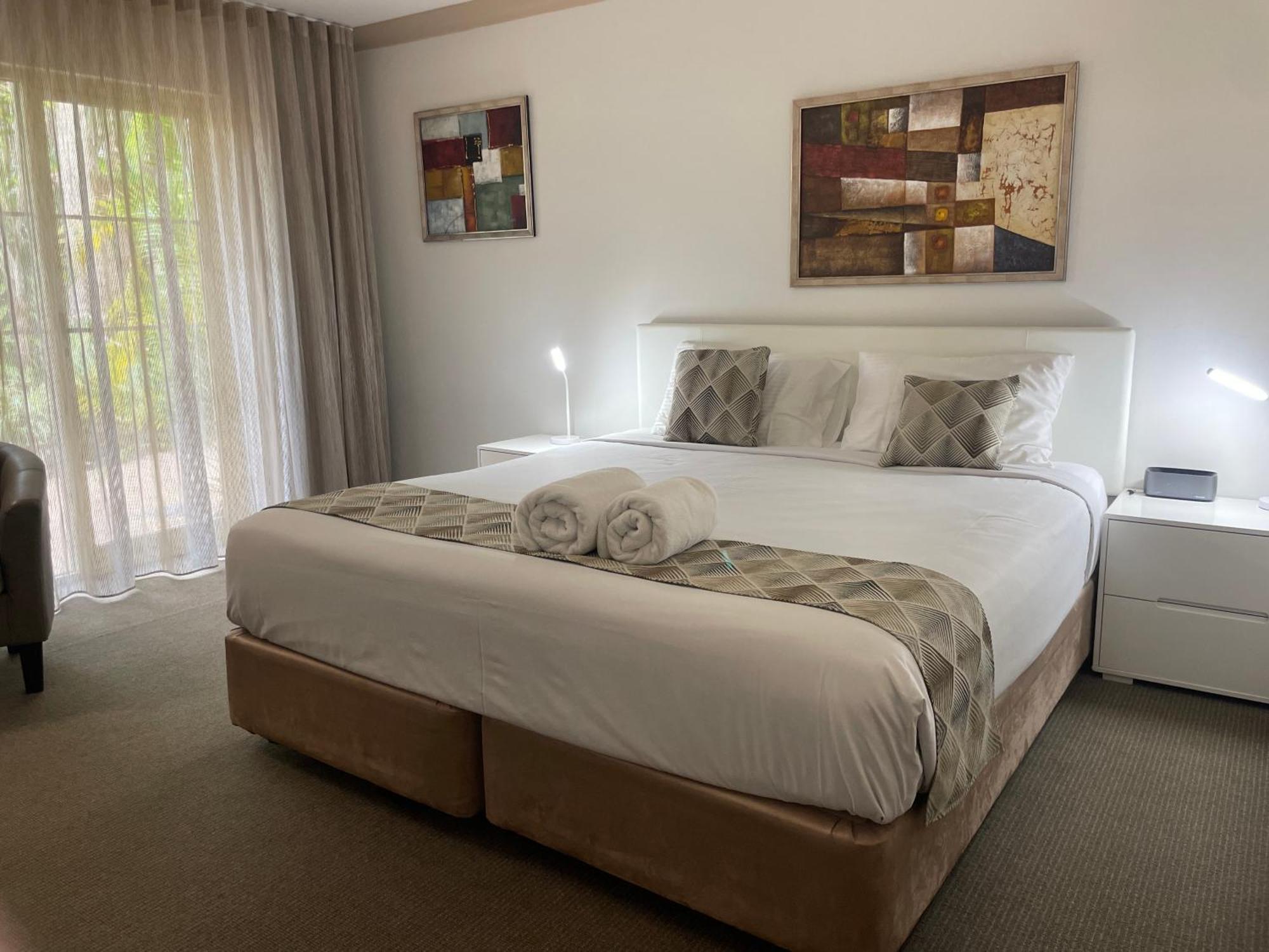 Oasis Inn Ulladulla - Welcoming Guests 18 Years And Older Exterior photo